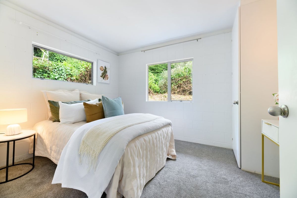 2/15 Dunraven Place, Torbay, Auckland - Carousel 9