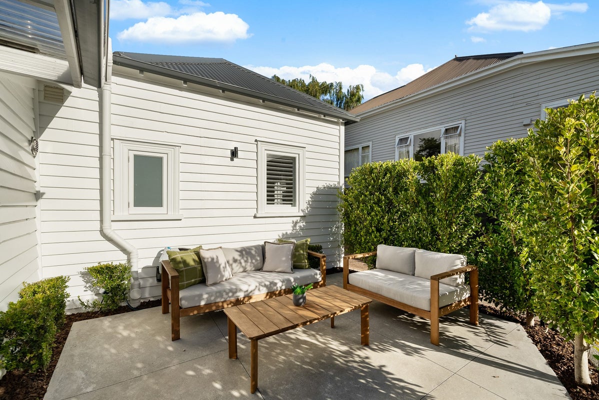 37 Sackville Street, Grey Lynn, Auckland - Carousel 2