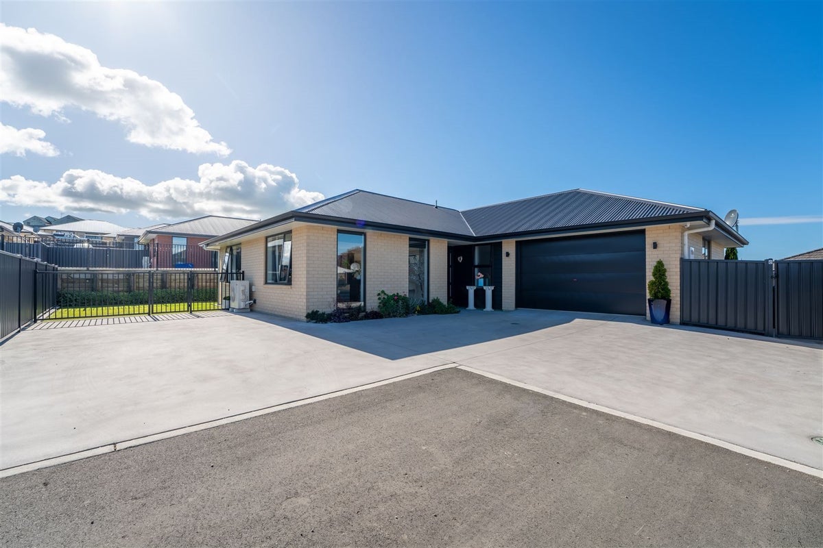 12C Clydesdale Drive, Holmes Hill, Oamaru - Carousel 1