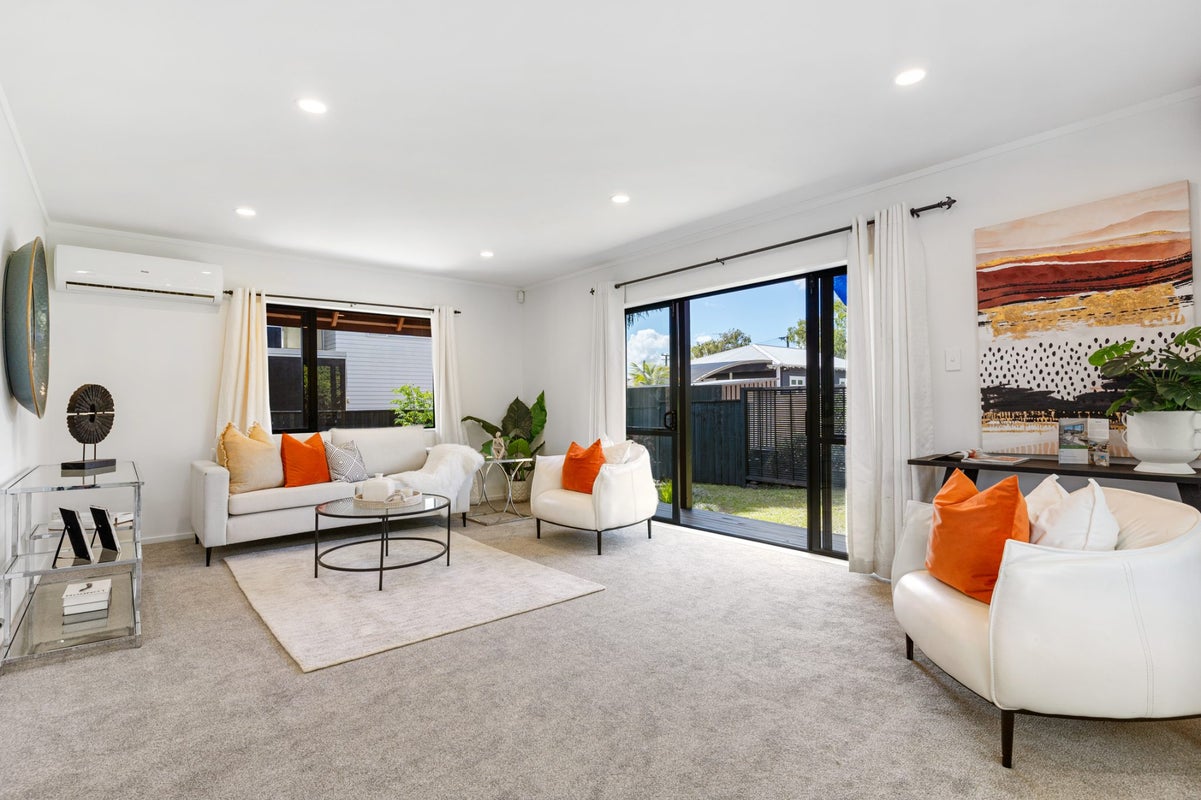 1A Hadfield Avenue, Waterview, Auckland - Carousel 2