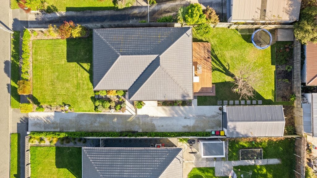 13 Pembroke Street, Avondale, Christchurch - Carousel 11