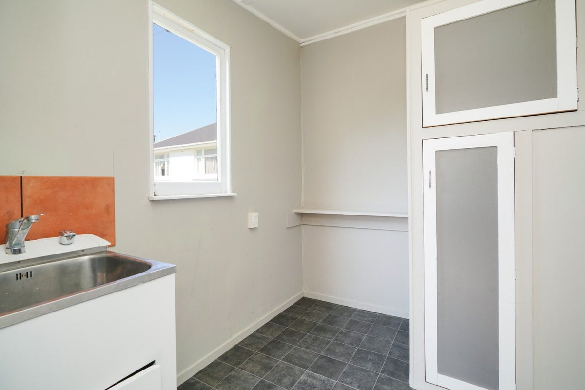 198 Nith Street, Appleby, Invercargill - Carousel 22
