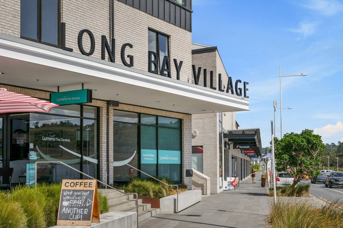 303/84C Te Oneroa Way, Long Bay, Auckland - Carousel 18