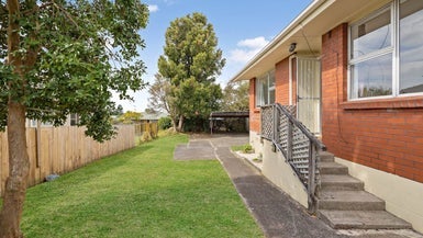 5/68 Ruawai Road, Mount Wellington, Auckland - Carousel 1