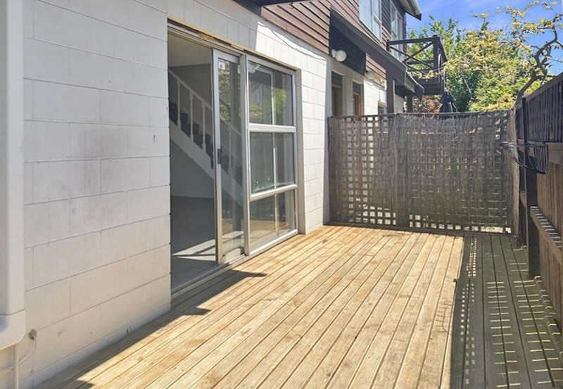 1/491 Barbadoes Street, Edgeware, Christchurch - Carousel 2