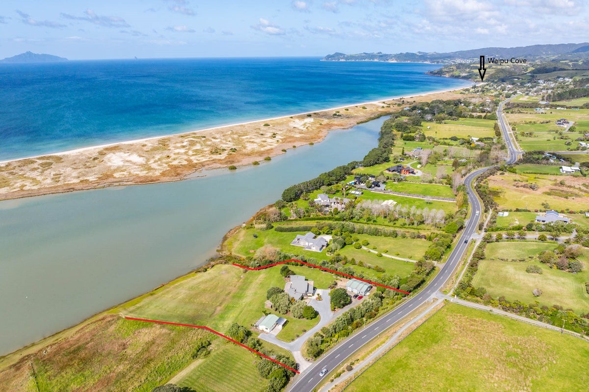 585 Cove Road, Waipu, Waipu - Carousel 36