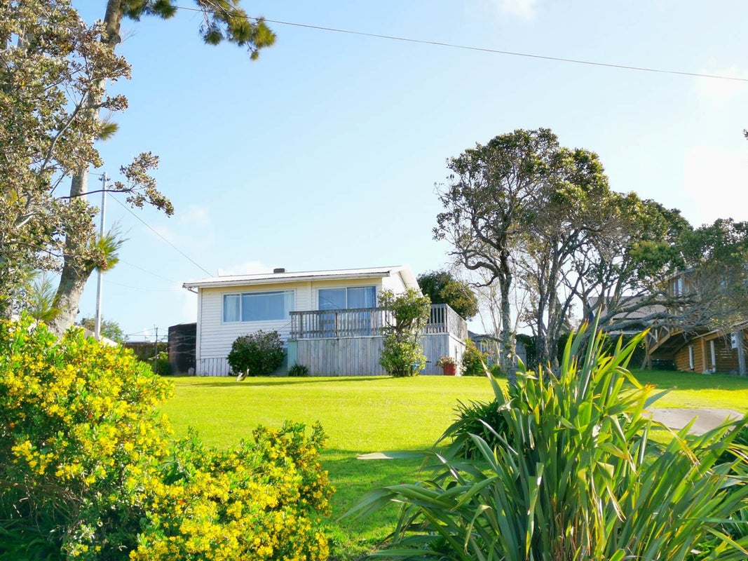14 Matai Road, Stanmore Bay, Whangaparaoa - Carousel 2