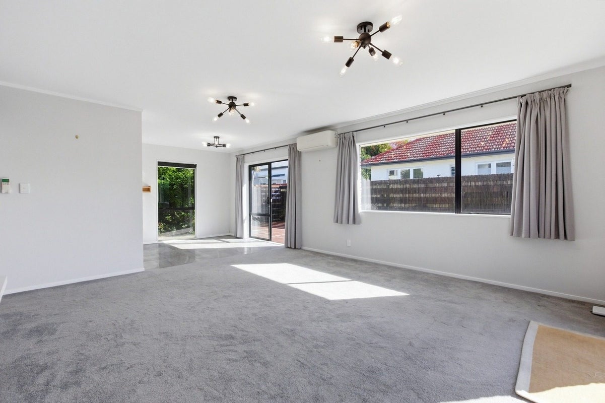 190B Greerton Road, Greerton, Tauranga - Carousel 2
