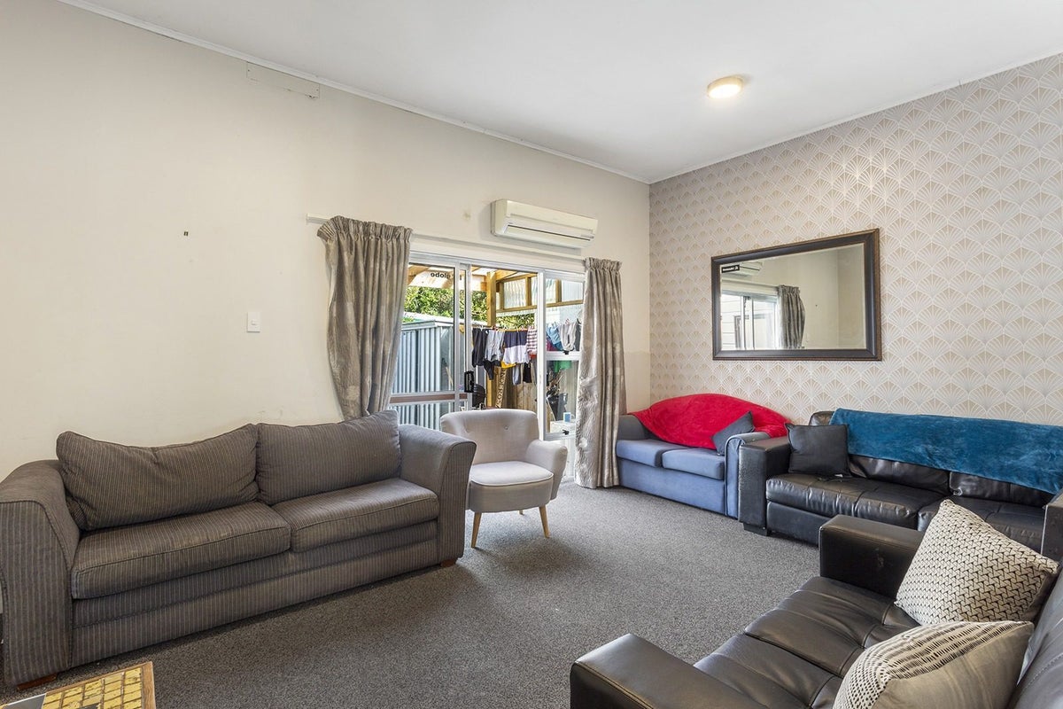 63 Malvern Street, Woodhaugh, Dunedin - Carousel 2