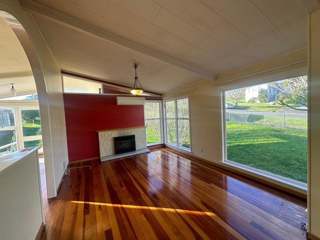 1 Jasmine Place, Blockhouse Bay, Auckland - Carousel 2
