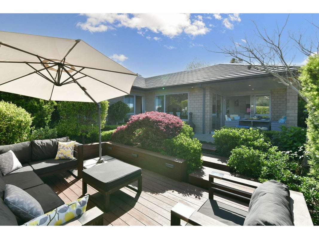 69 Hillcrest Road, Hatfields Beach, Orewa - Carousel 1