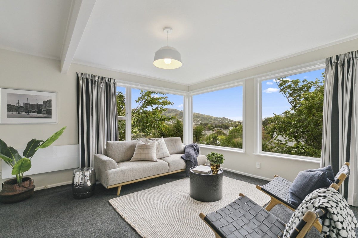 77B Collier Ave, Karori, Wellington - Carousel 2