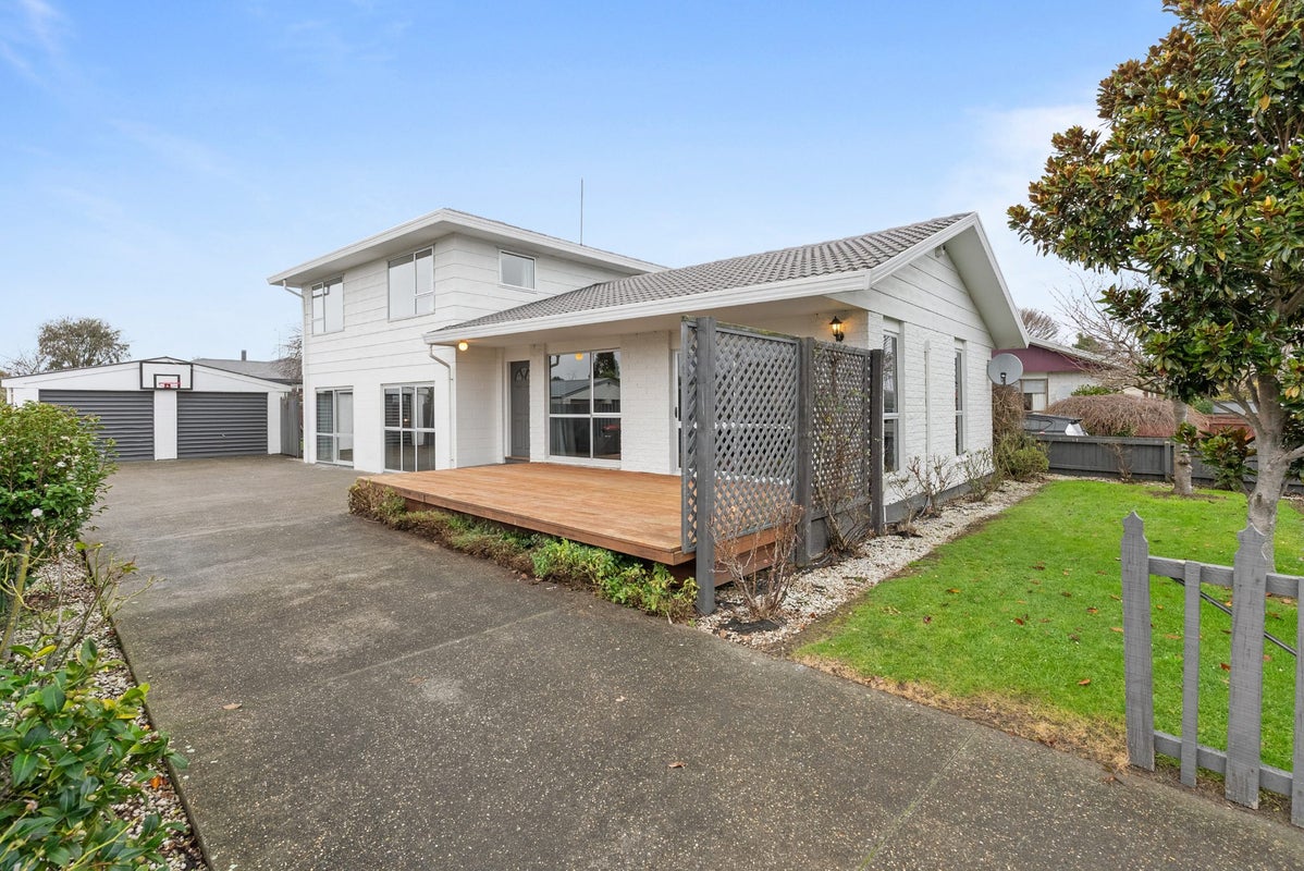 19 Te Maru Place, Redwood, Christchurch - Carousel 1