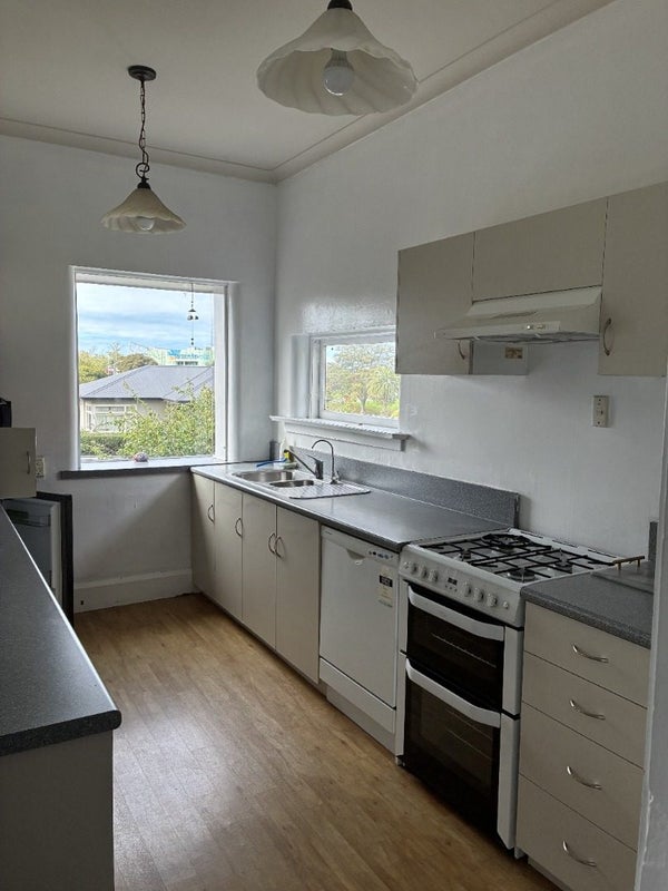 56 Evans Street, Maori Hill, Timaru - Carousel 2