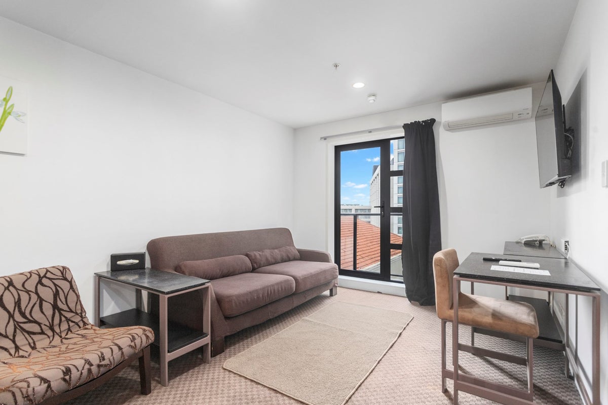 8F/6 St Martins Lane, Grafton, Auckland - Carousel 2