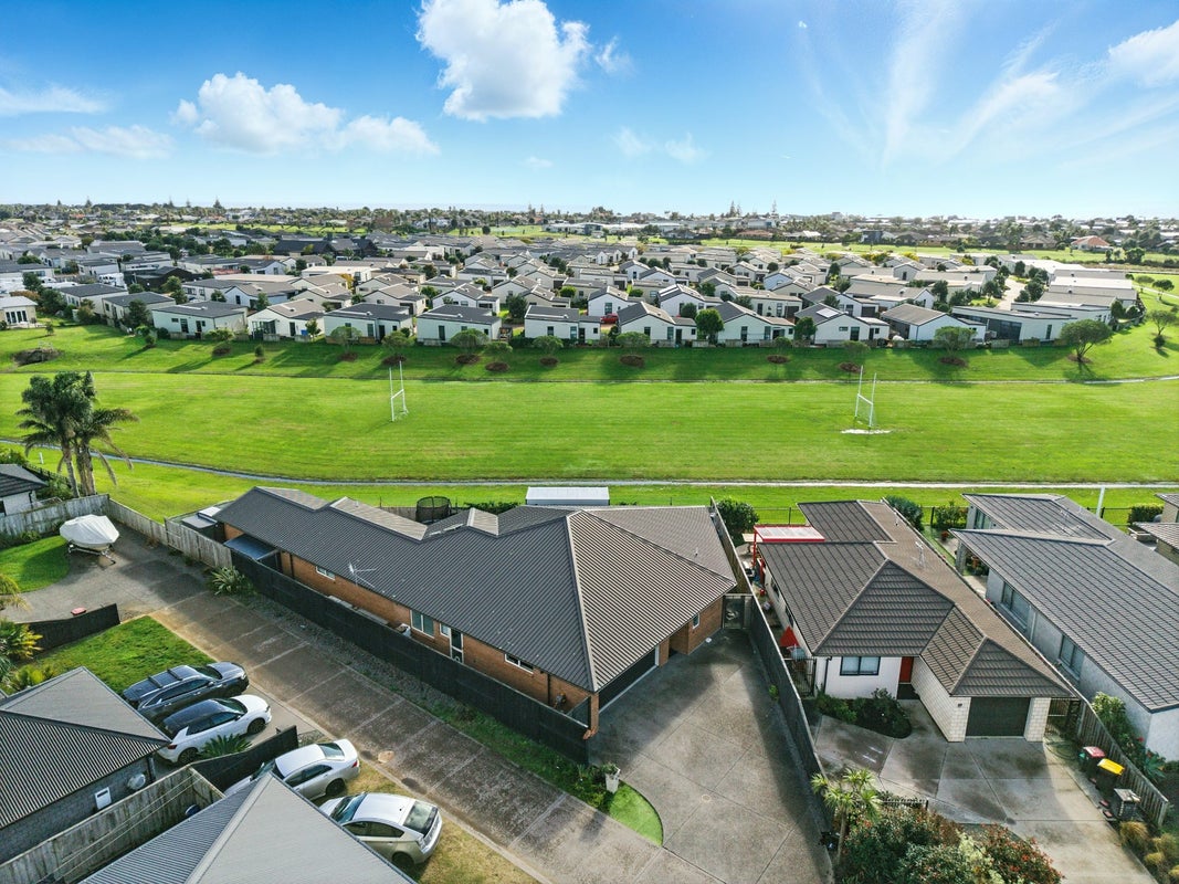20 Fuller Street, Papamoa Beach, Papamoa - Carousel 37