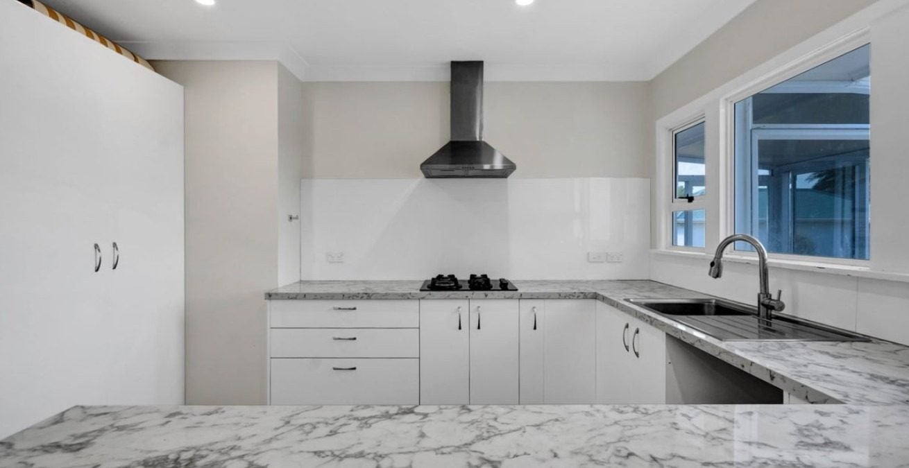 5784 South Road, Rahotu, Opunake - Carousel 2