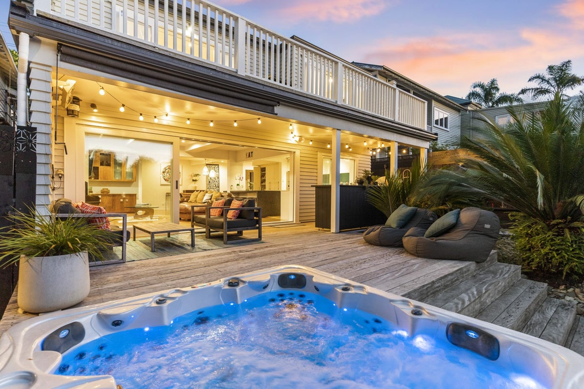 119 Crummer Road, Grey Lynn, Auckland - Carousel 1