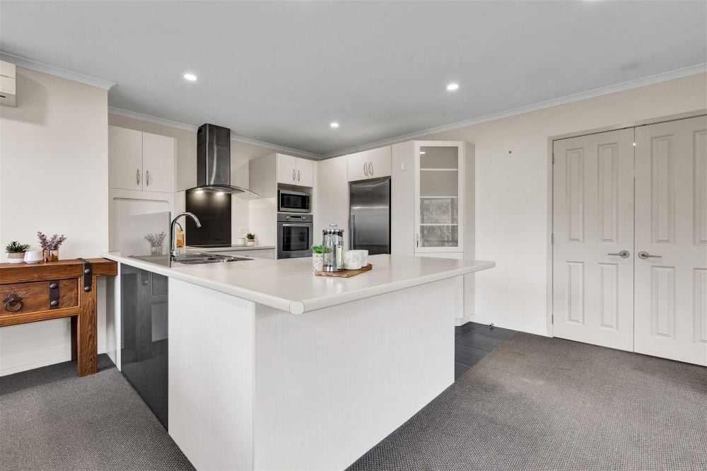 23B Marlin Terrace, Bell Block, New Plymouth - Carousel 2