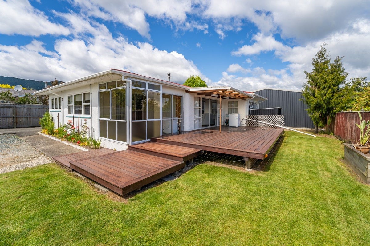 62 Bateup Road, Richmond, Richmond - Carousel 1
