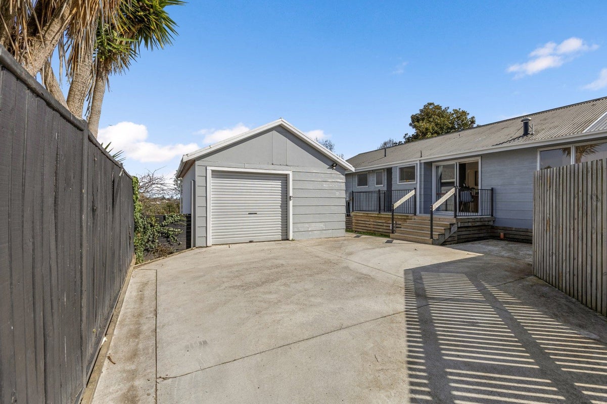 2/83 Fairview Street, Chartwell, Hamilton, Waikato - Carousel 1