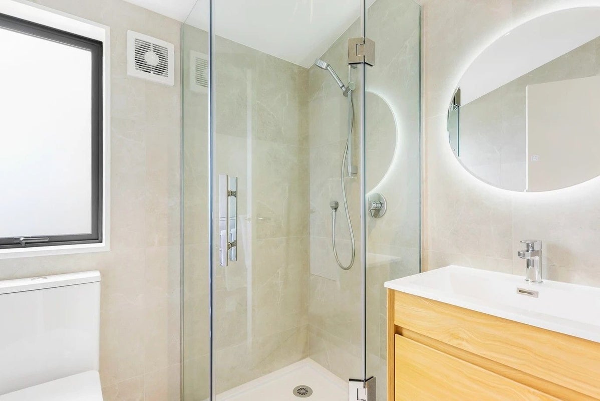 72B Weatherly Road, Torbay, Auckland - Carousel 2