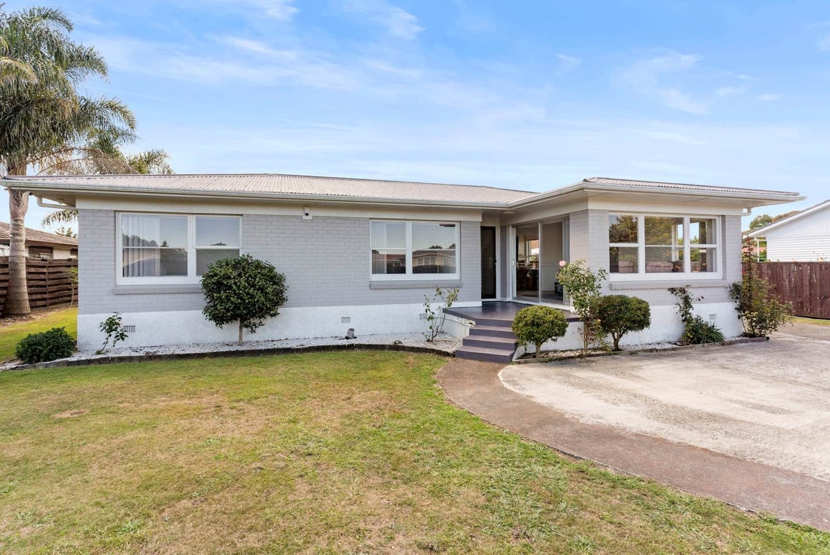 83 Rosehill Drive, Rosehill, Papakura - Carousel 1