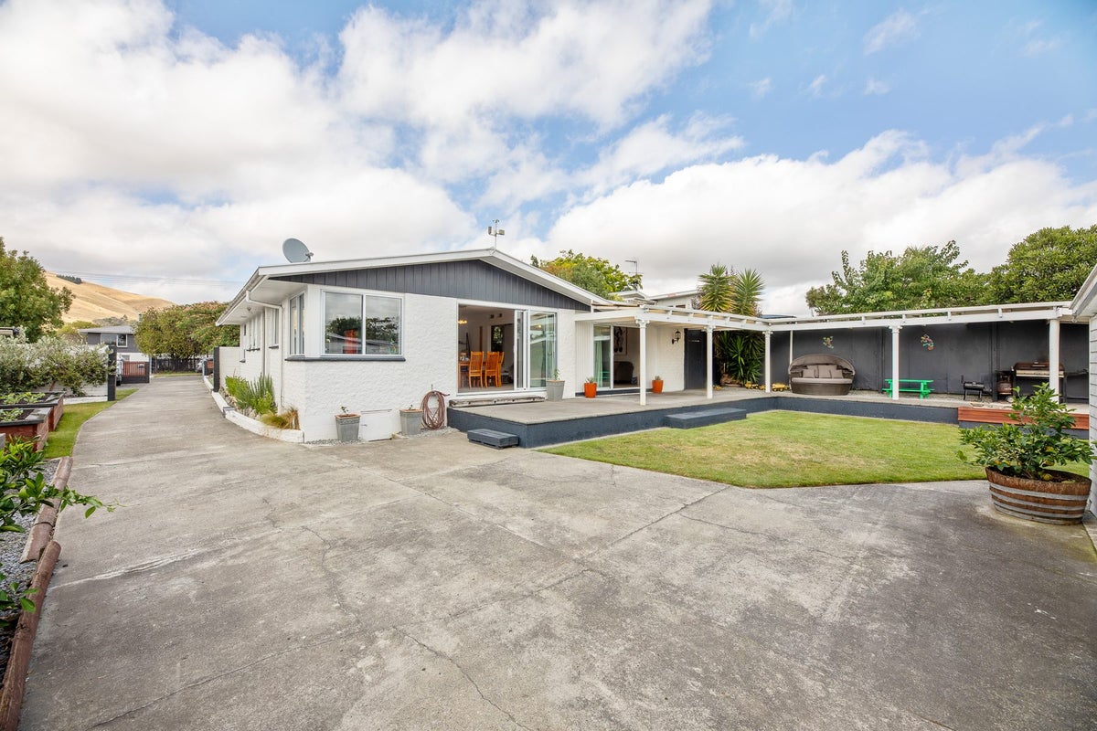 7 Mckenzie Street, Witherlea, Blenheim - Carousel 1