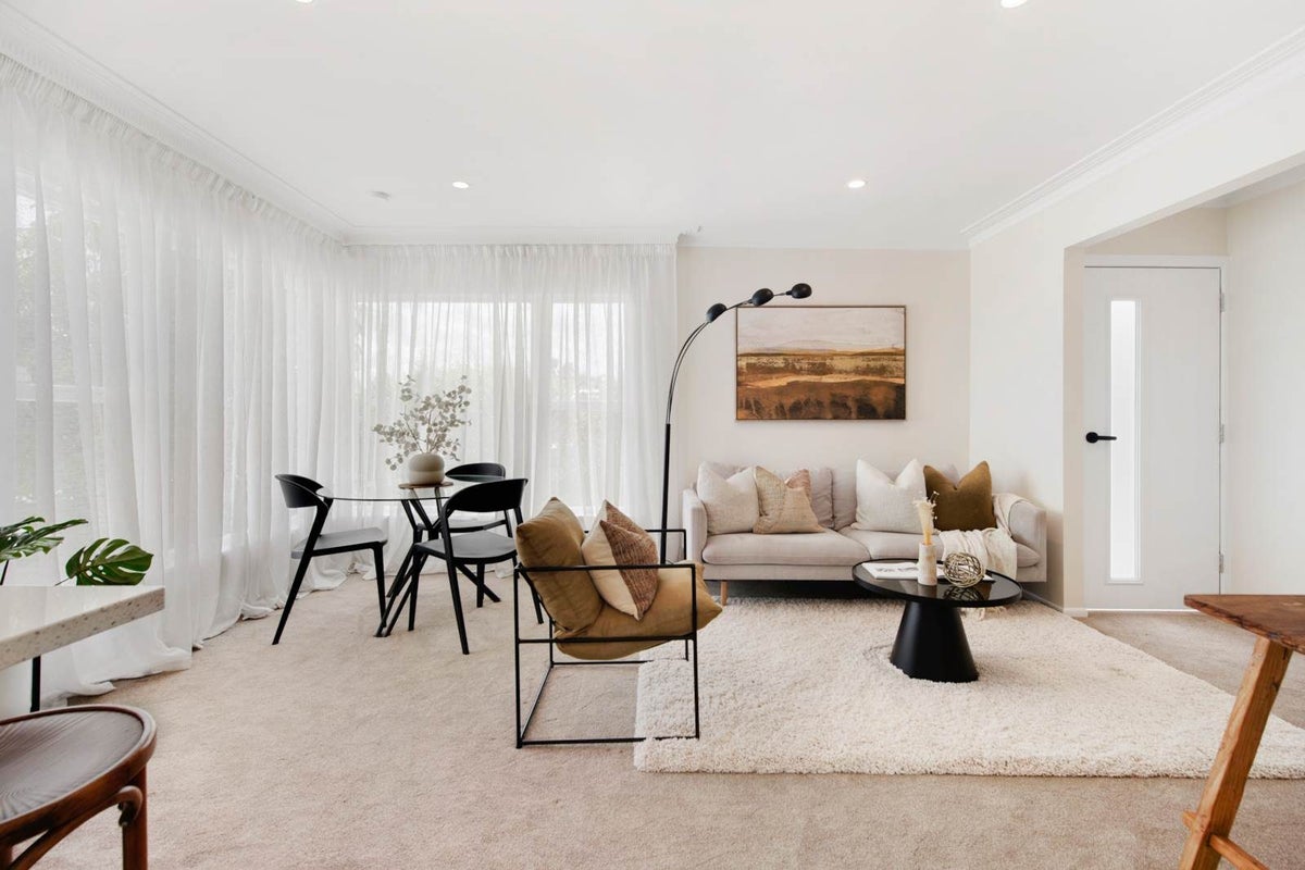 2/134 St Johns Road, Meadowbank, Auckland - Carousel 1