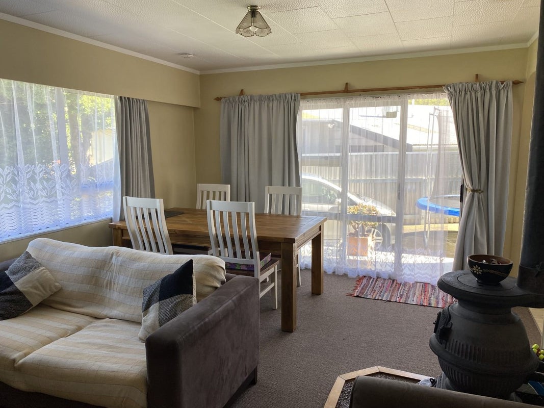 14 Clement Place, Greenmeadows, Napier - Carousel 11