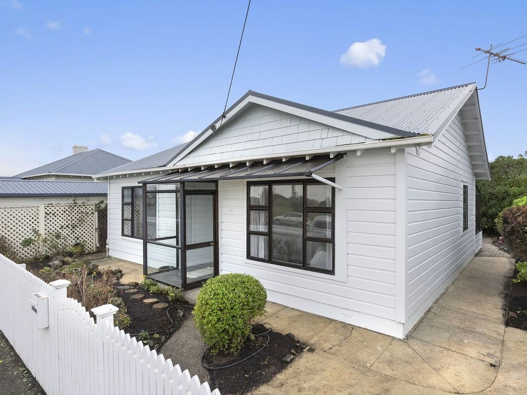 58 Victoria Road, Saint Kilda, Dunedin - Carousel 1
