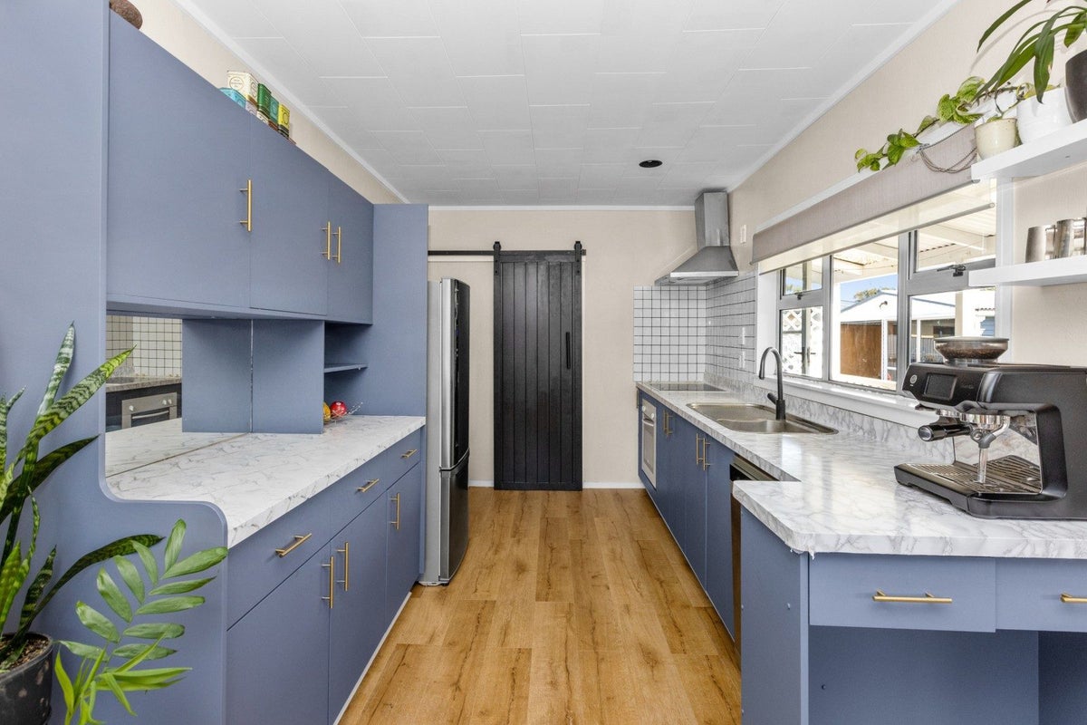 7 Titoki Crescent, Pirimai, Napier - Carousel 2