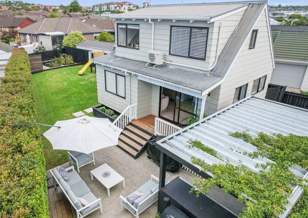16B Bay Street, Red Beach, Whangaparaoa - Carousel 2