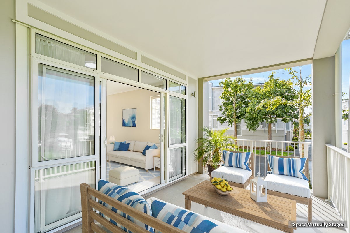 15 Parkside Drive, Orewa, Orewa - Carousel 2