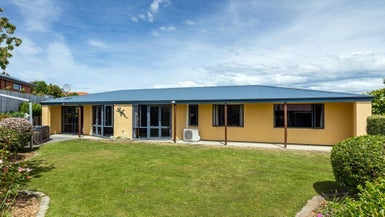 53 Murchison Drive, Gleniti, Timaru - Carousel 1