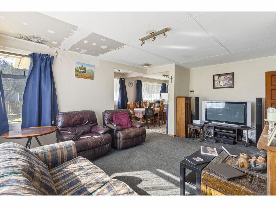 1 Bardia Road, Panmure, Auckland - Carousel 16