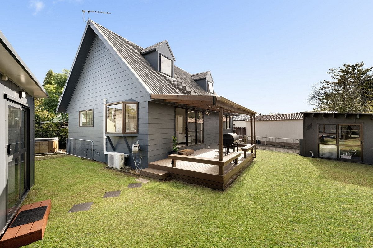 115B Forrester Drive, Welcome Bay, Tauranga - Carousel 1