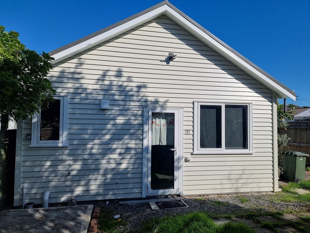 8 Brasell Street, Fairfield, Lower Hutt - Carousel 2