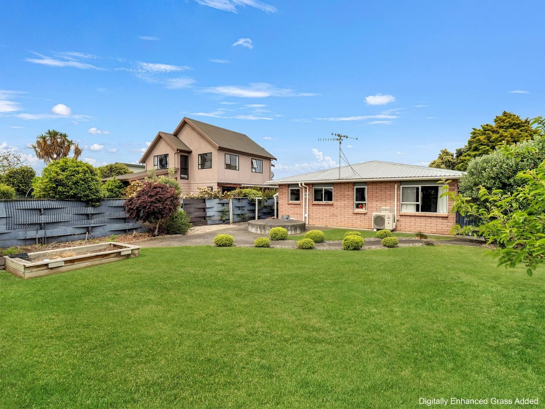 32 Stafford Street, Springvale, Whanganui, Manawatu / Whanganui - Carousel 1