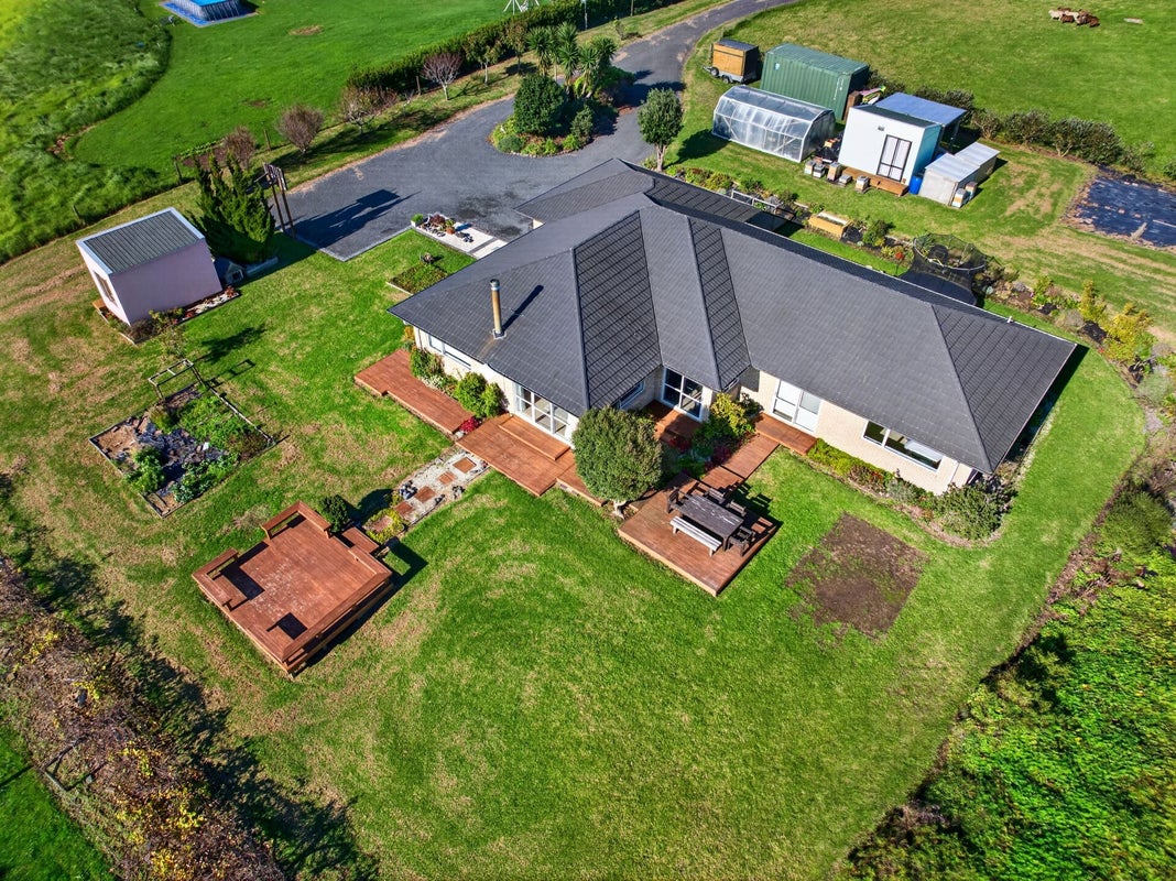 259 Mairetahi Road, South Head, Helensville - Carousel 1