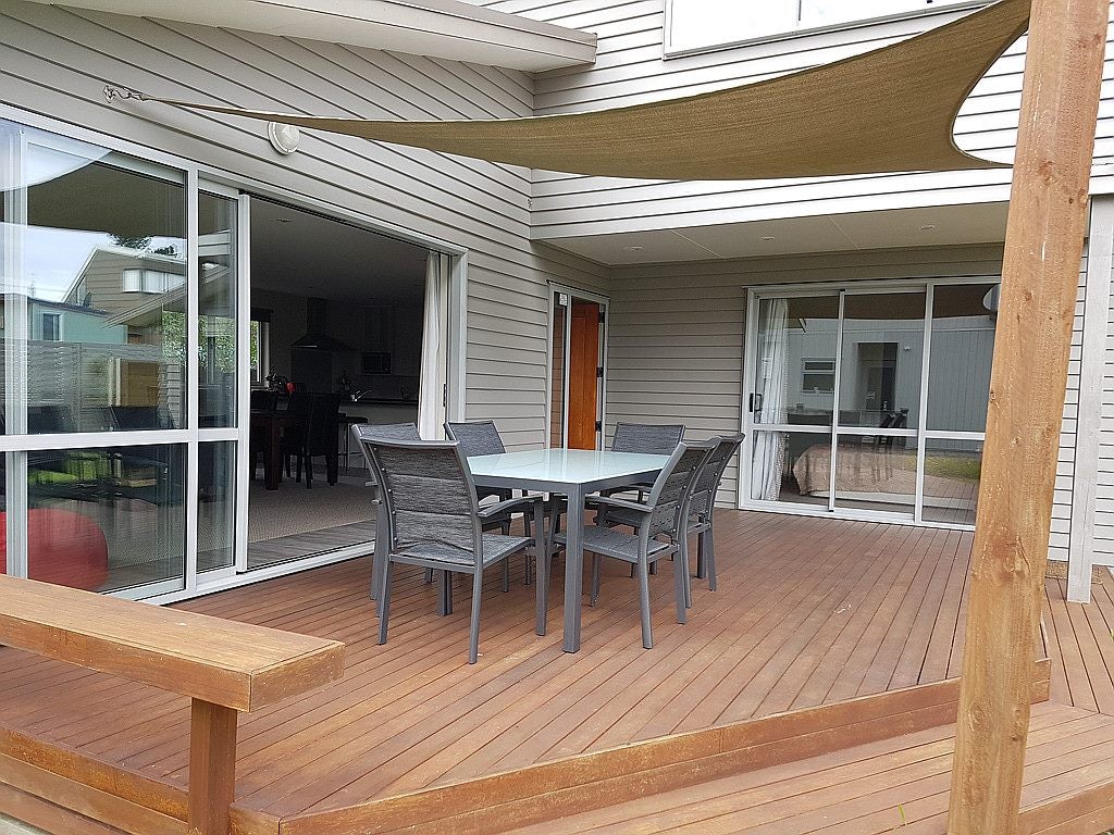 220B Given Avenue, Whangamatā - Carousel 18