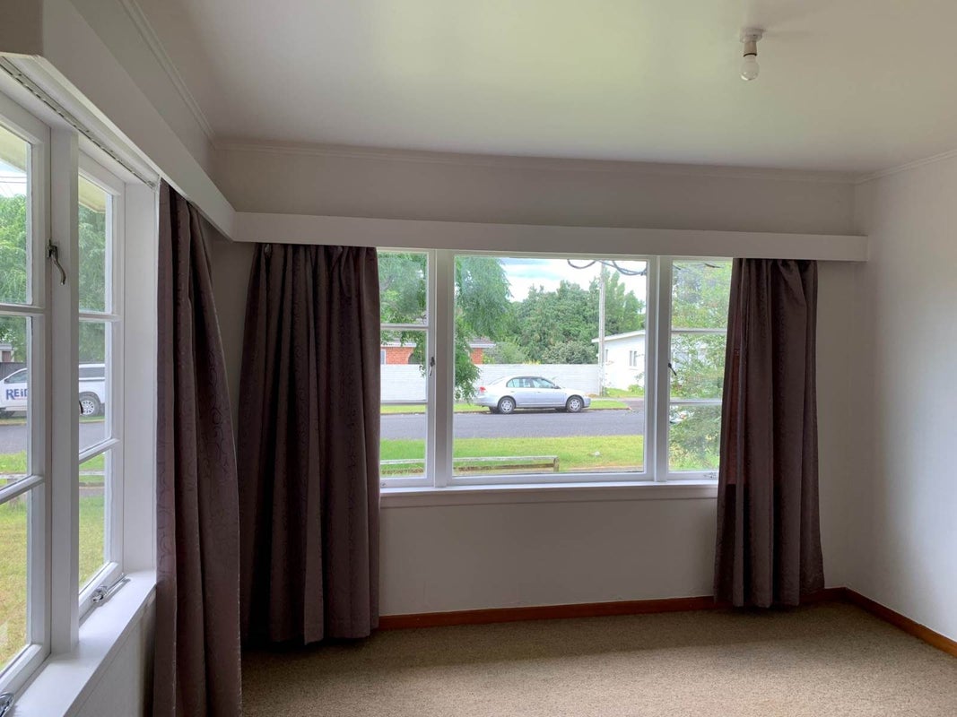 7A Wedgwood Avenue, Mangere East, Auckland - Carousel 2
