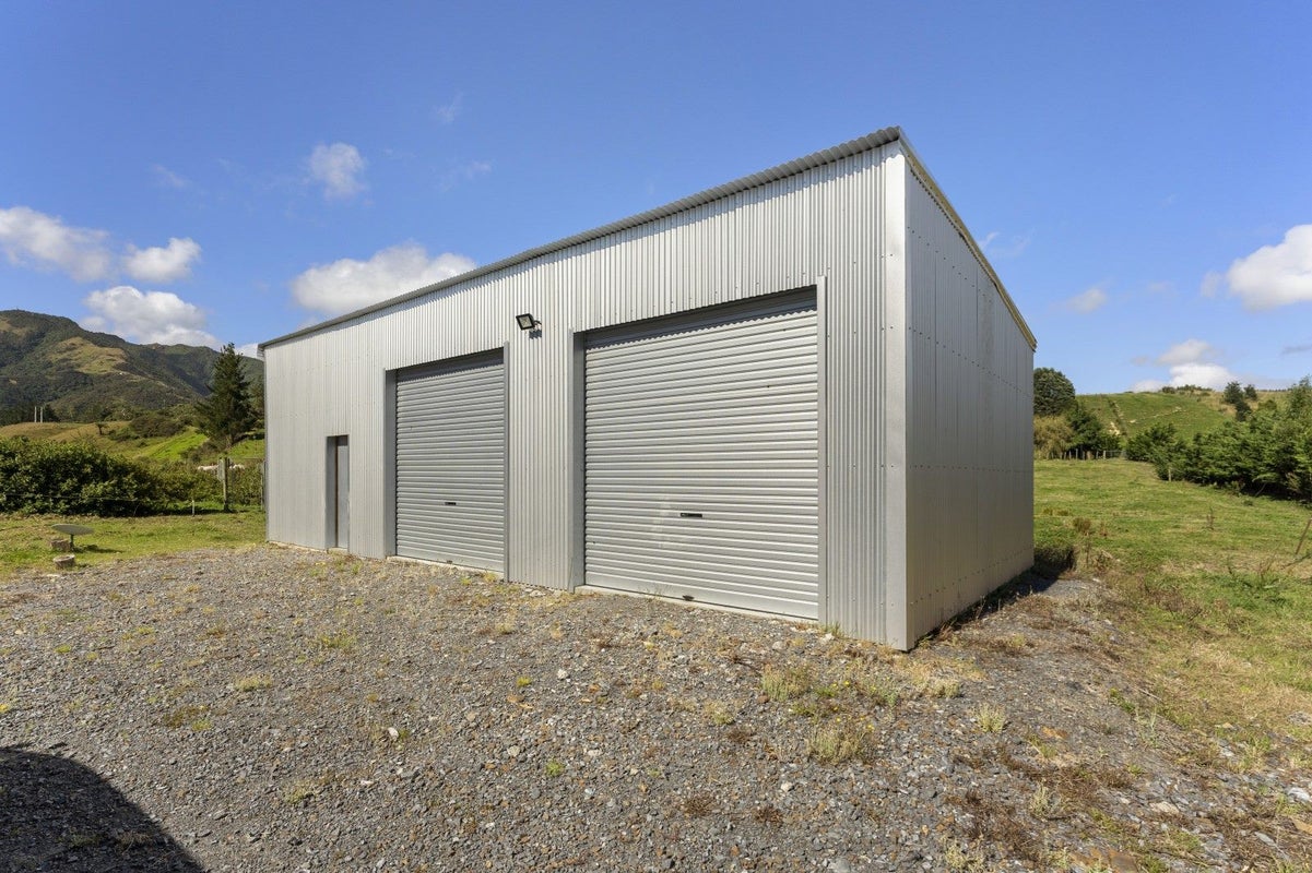 226 Mangahao Road, Shannon, Palmerston North - Carousel 1
