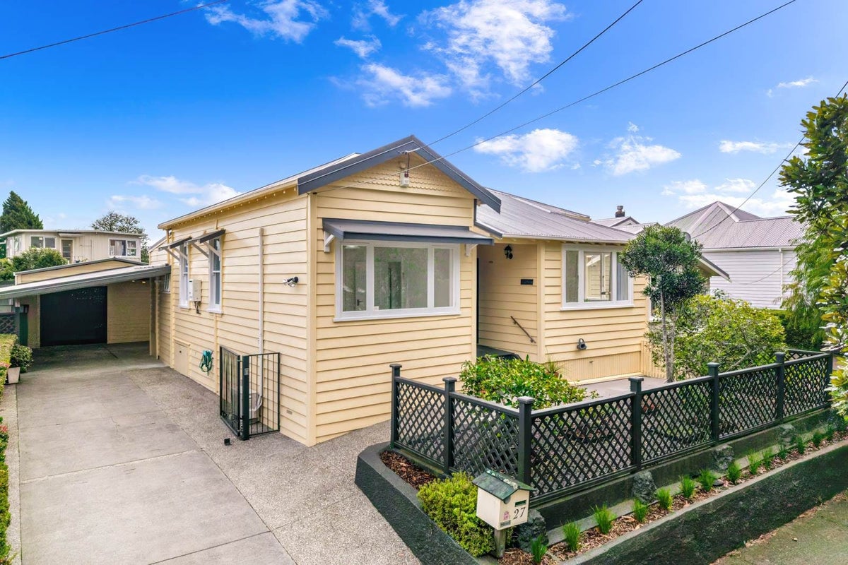 27 Pine Street, Mount Eden, Auckland - Carousel 2