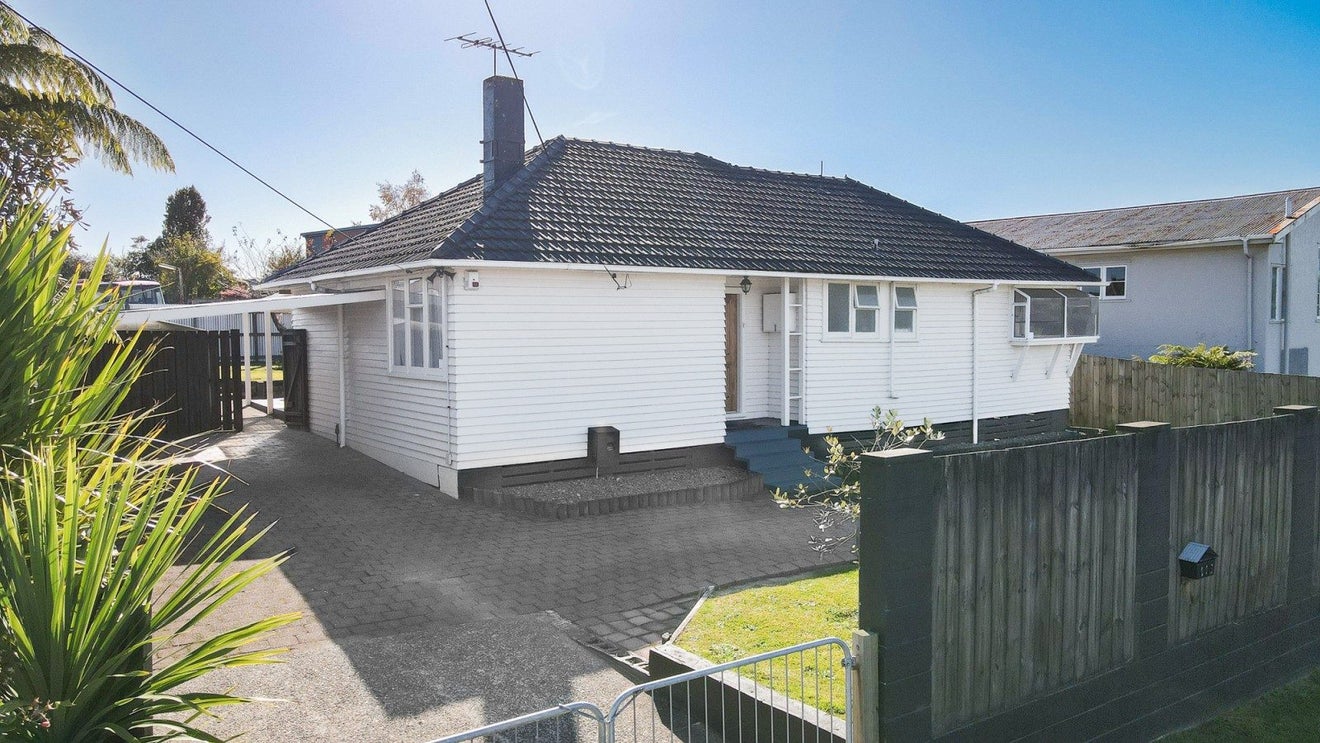 113 Devon Street West, Hillcrest, Rotorua - Carousel 2