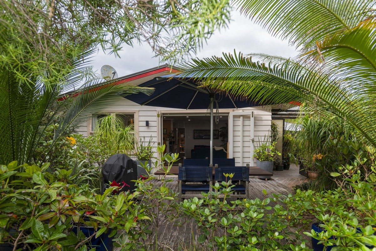 15 Riverside Road, Whataupoko, Gisborne - Carousel 2