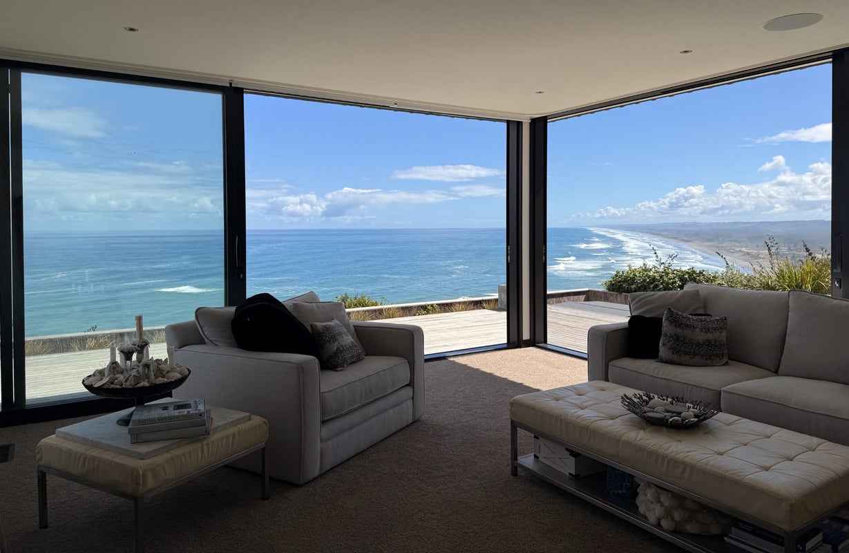 1 Ngatira Road, Waimauku - Carousel 1