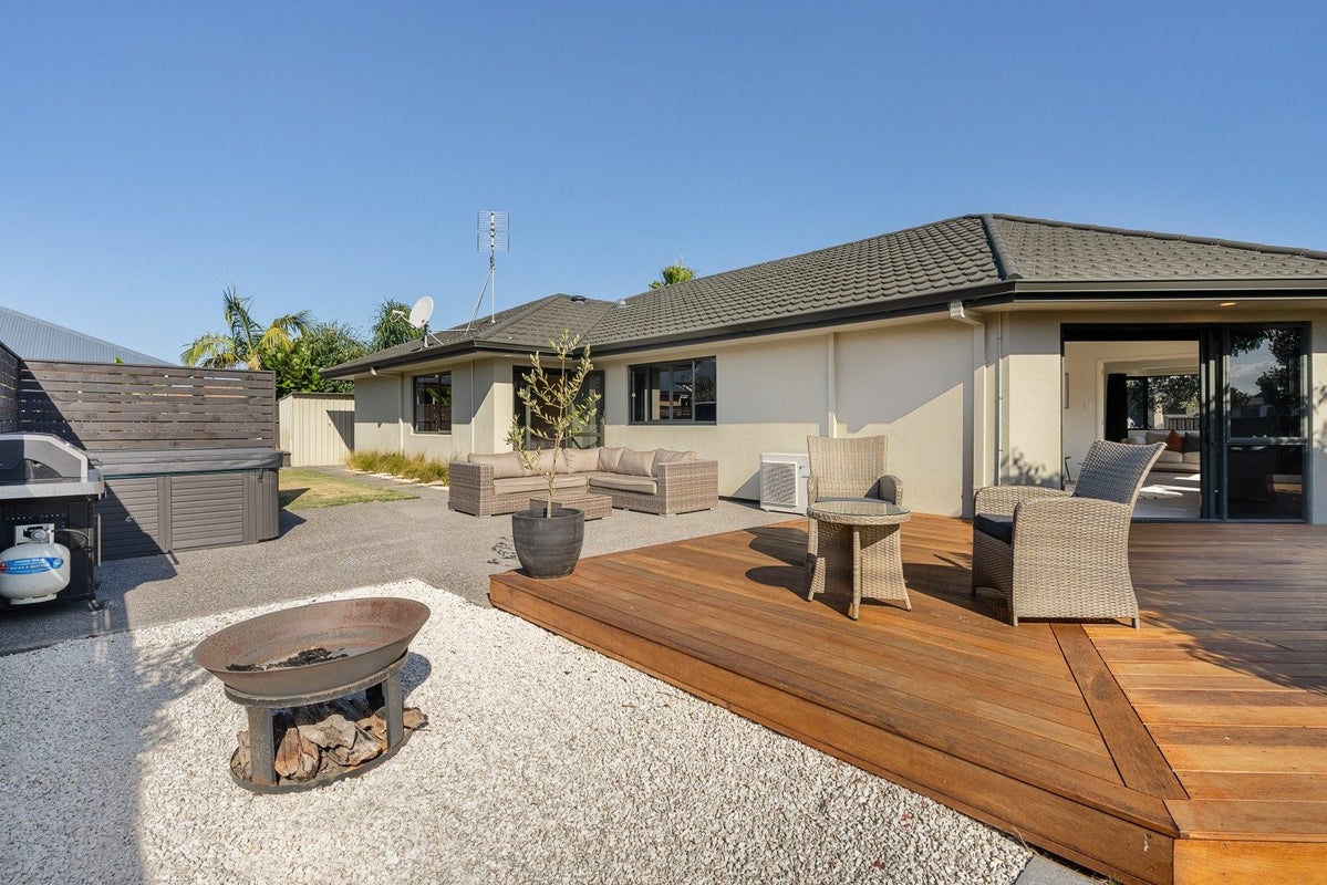 1 Marchignal Street, Coastlands, Whakatane - Carousel 2