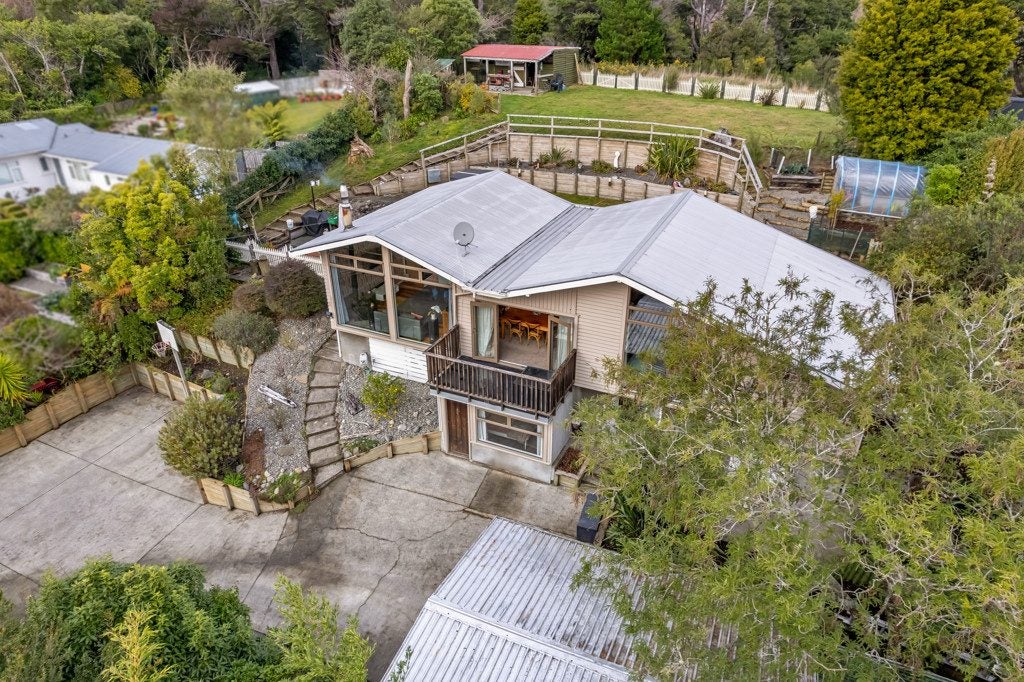 96A Plateau Road, Te Marua, Upper Hutt - Carousel 2