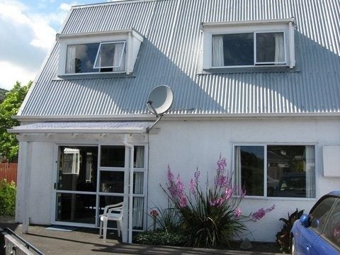 7D Jura Street, North East Valley, Dunedin - Carousel 1